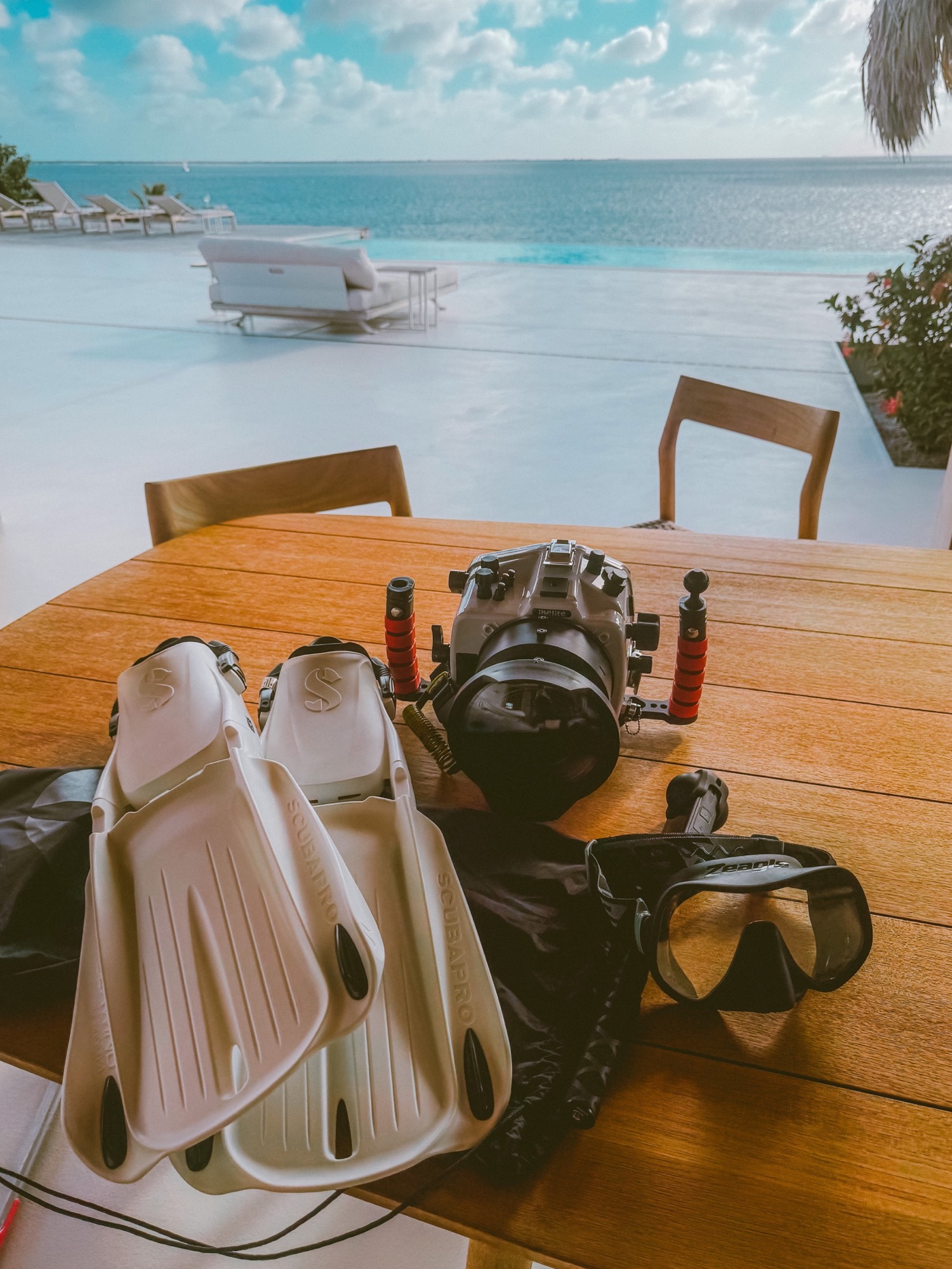 Preparing an underwater camera housing